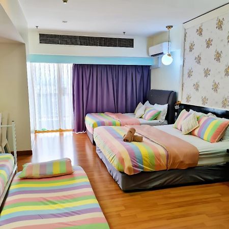 Exclusive Family Suites 5-6 Pax @ Sunway Pyramid Петалинг-Джая Экстерьер фото