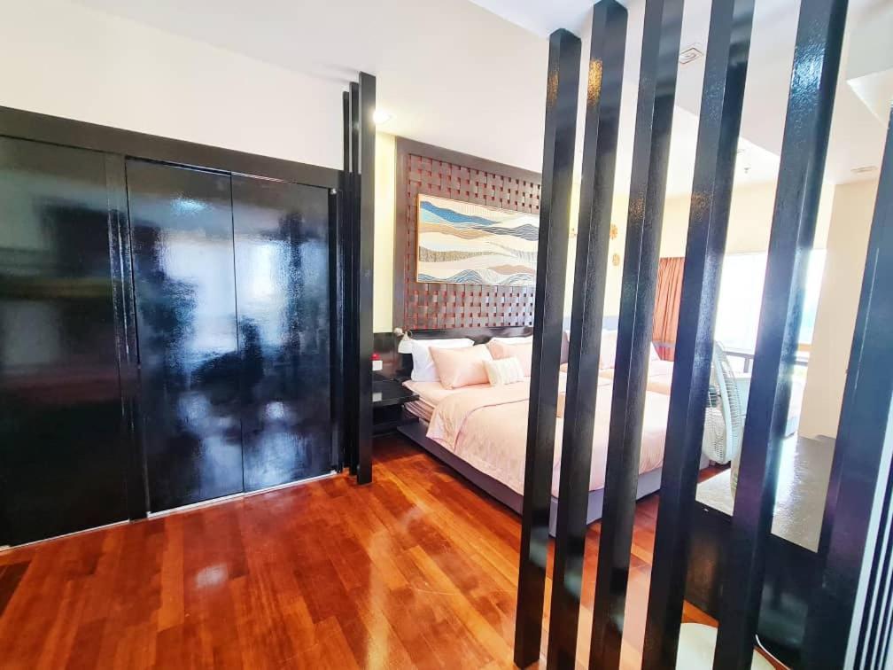 Exclusive Family Suites 5-6 Pax @ Sunway Pyramid Петалинг-Джая Экстерьер фото