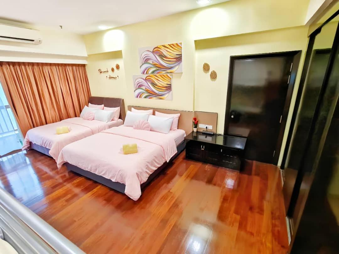 Exclusive Family Suites 5-6 Pax @ Sunway Pyramid Петалинг-Джая Экстерьер фото